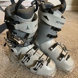 Atomic Hawx XTD Ultra 115 backcountry touring ski boot, mondo size 23-23.5